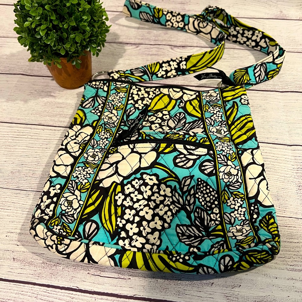 Vera Bradley Island Blooms Hipster